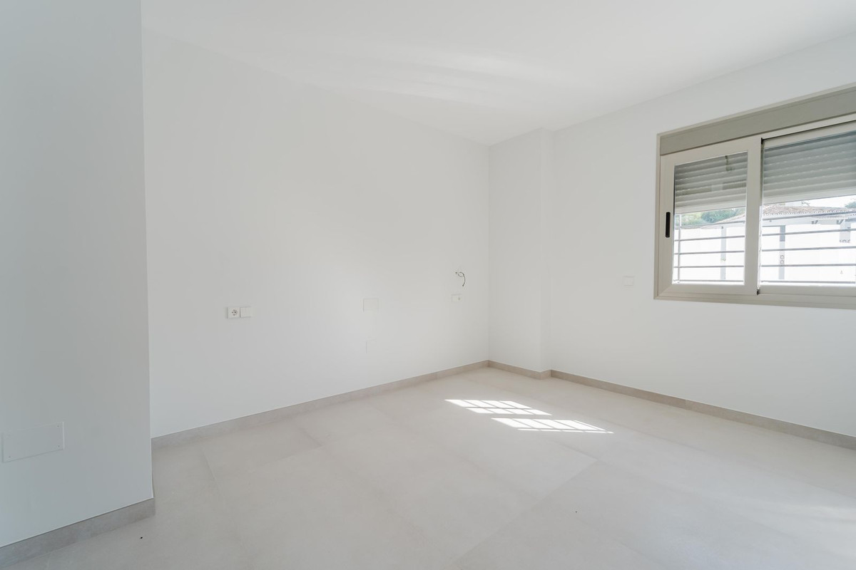 Villa for sale in Mijas