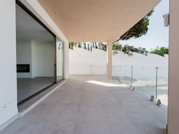 Villa for sale in Mijas