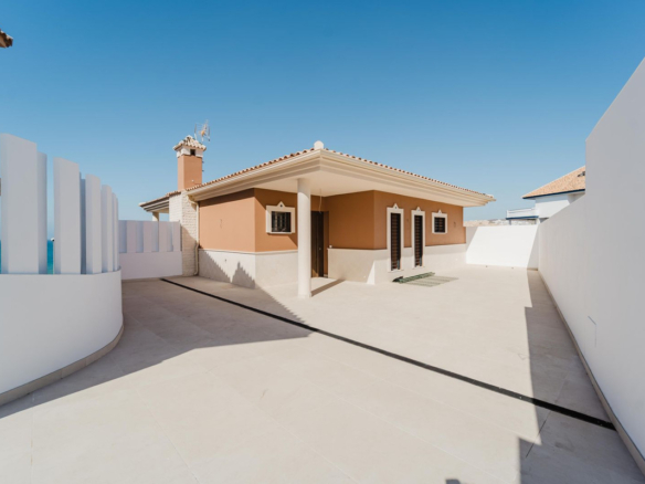 Villa for sale in Mijas