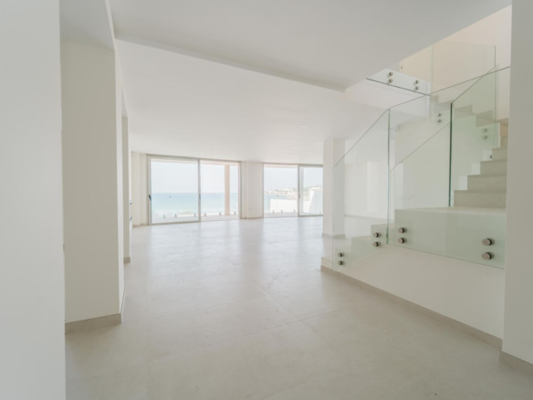 Villa for sale in Mijas