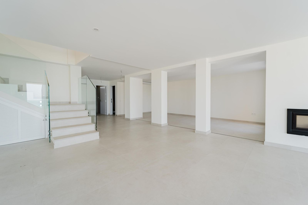Villa for sale in Mijas