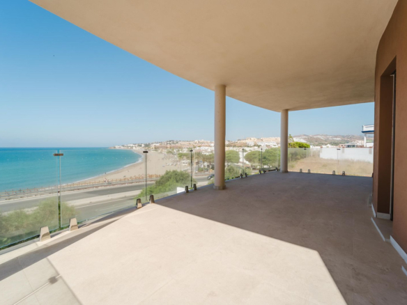 Villa for sale in Mijas