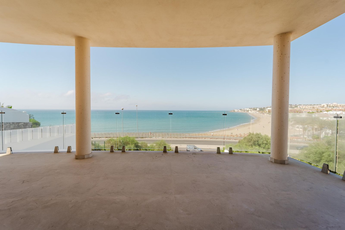 Villa for sale in Mijas