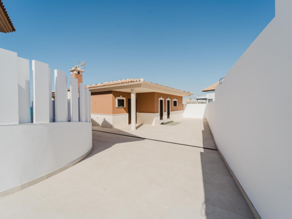 Villa for sale in Mijas