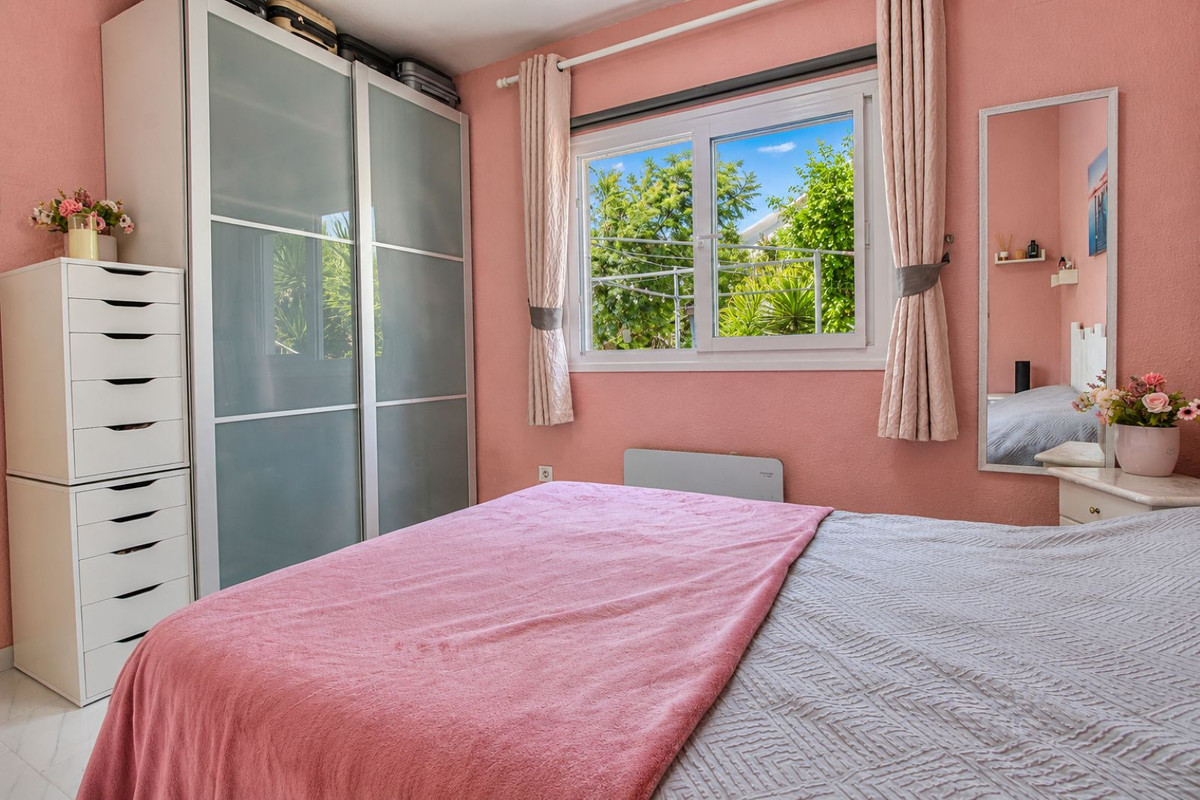 Villa for sale in Mijas