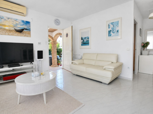 Villa for sale in Mijas