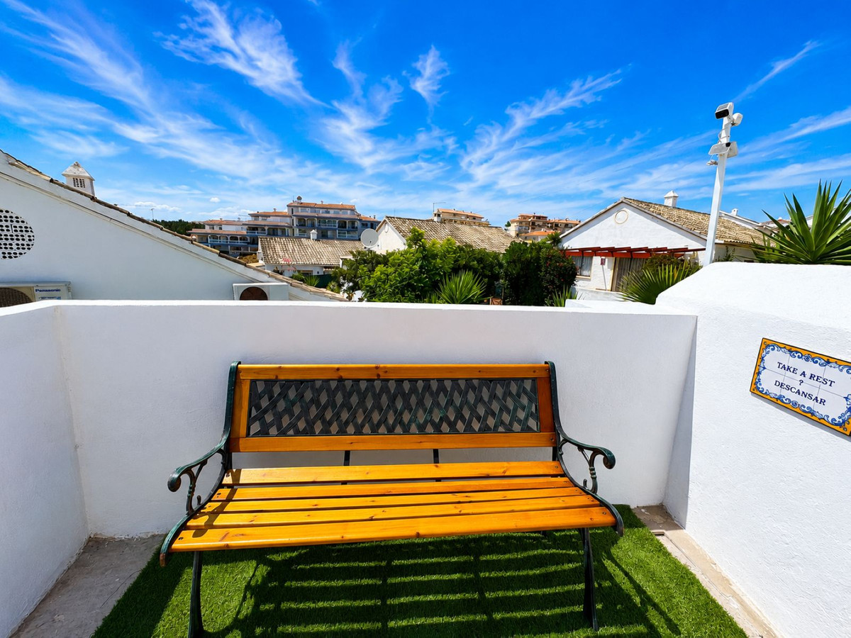 Villa for sale in Mijas