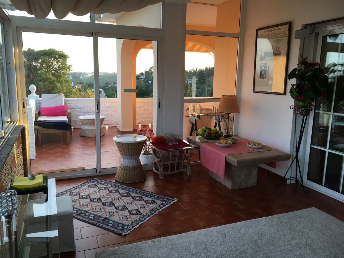 Villa for sale in Mijas