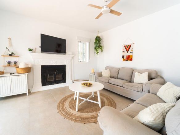Villa for sale in Mijas
