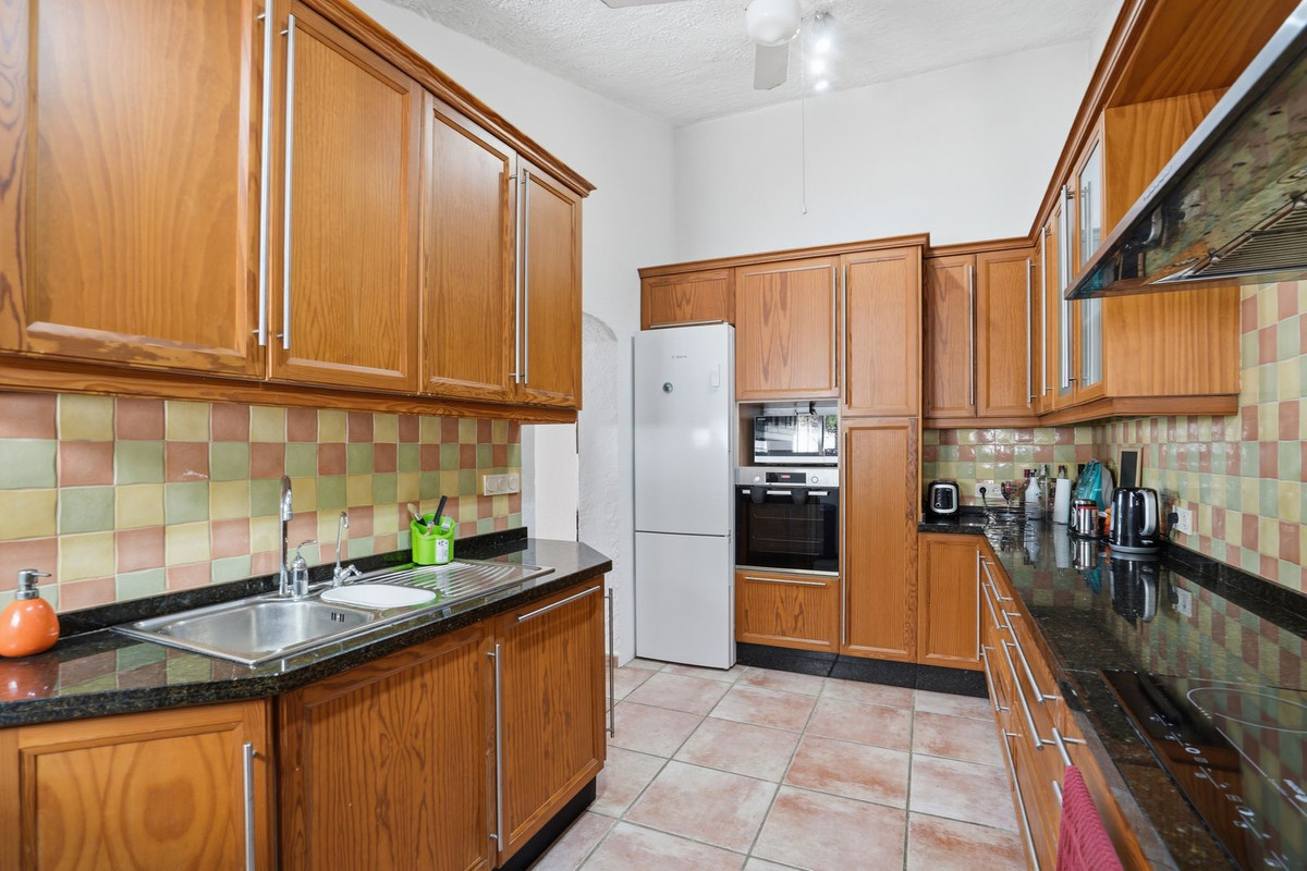 Villa for sale in Mijas
