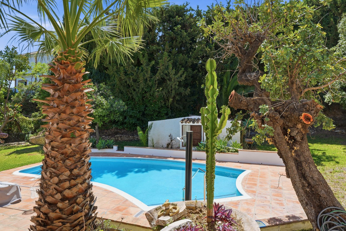 Villa for sale in Mijas