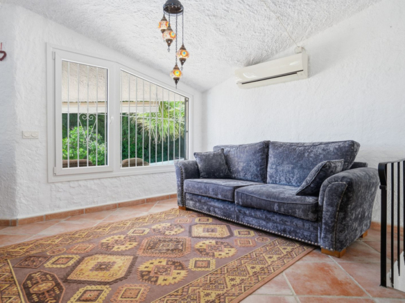 Villa for sale in Mijas