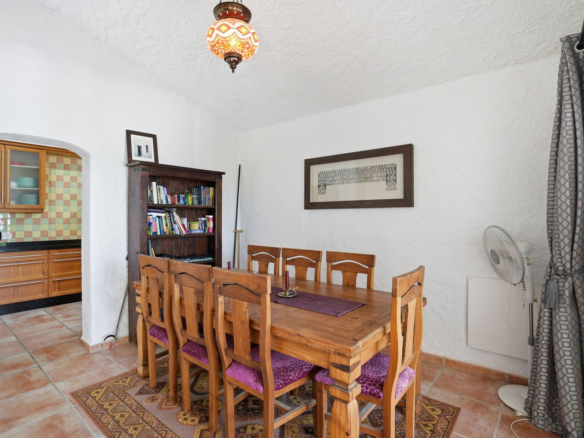 Villa for sale in Mijas