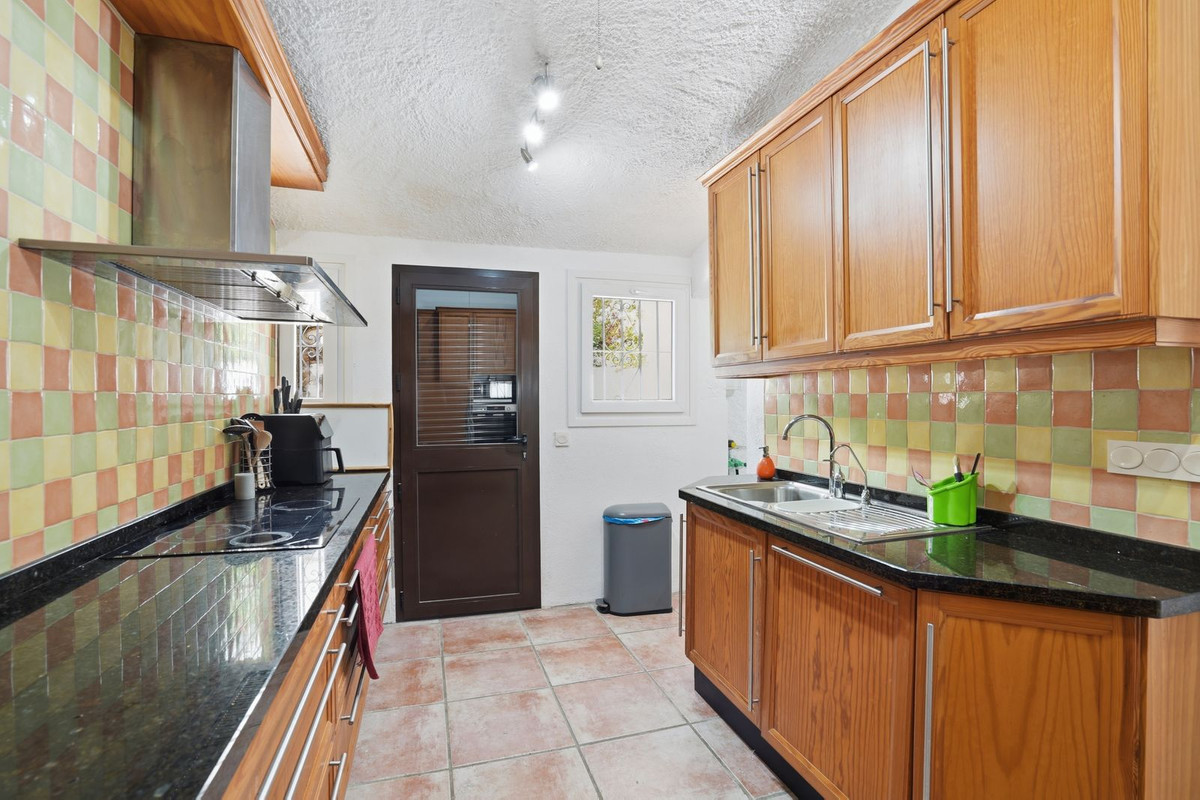 Villa for sale in Mijas