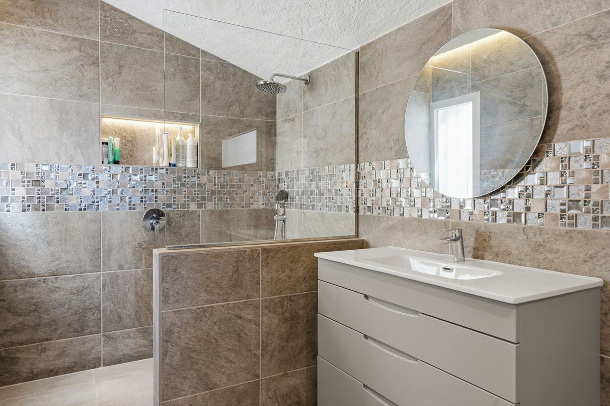 Villa for sale in Mijas