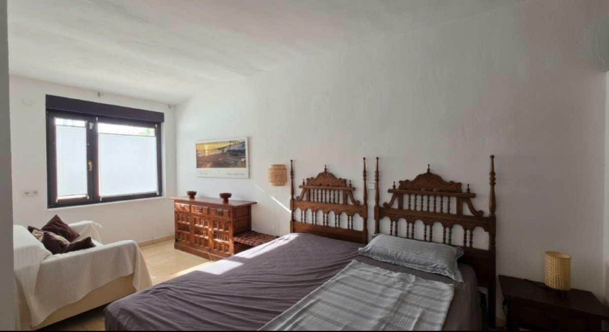 Villa for sale in Mijas