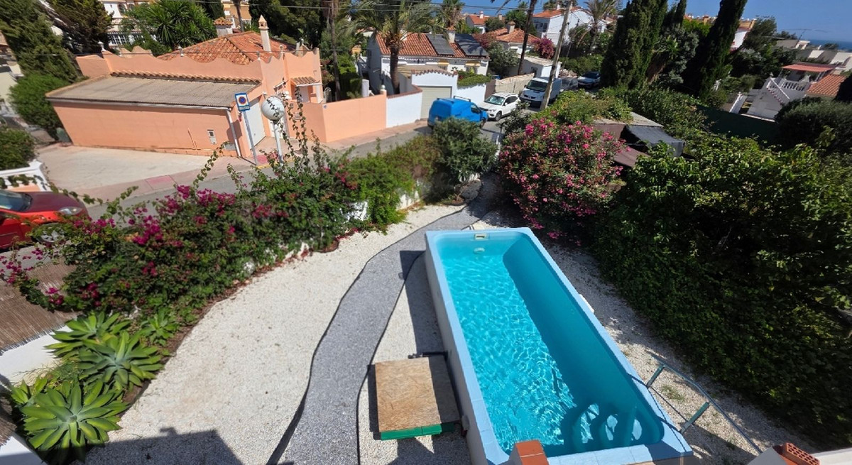 Villa for sale in Mijas