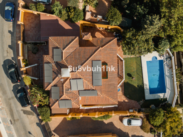 Villa for sale in Mijas