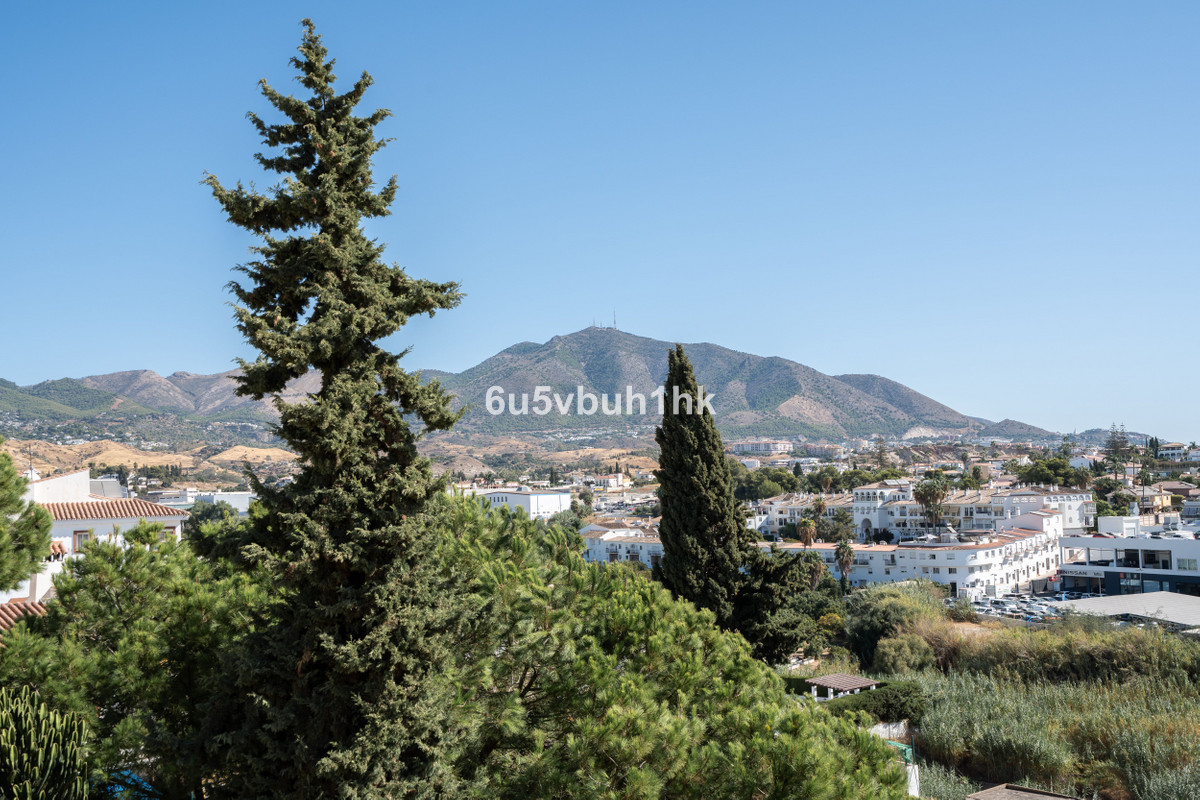 Villa for sale in Mijas