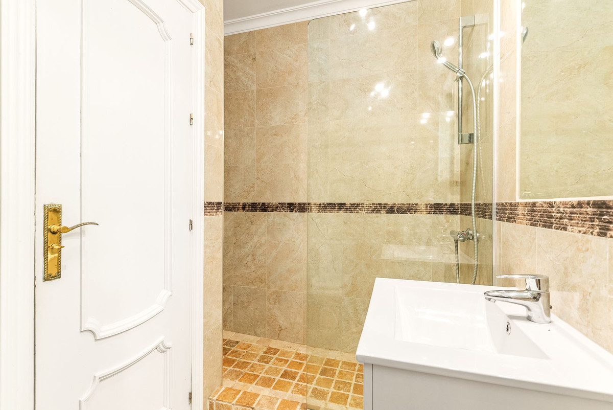 Villa for sale in Mijas