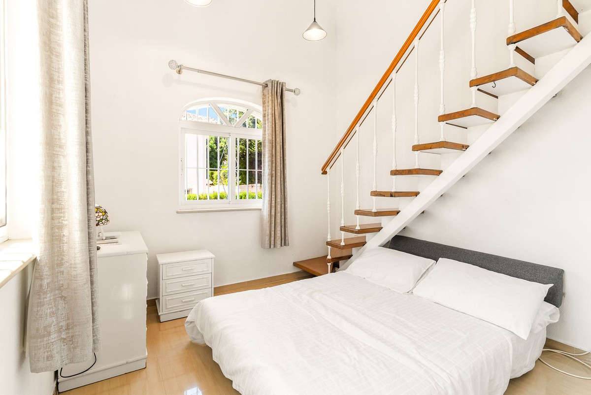 Villa for sale in Mijas