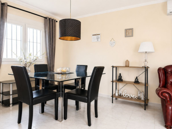 Villa for sale in Mijas