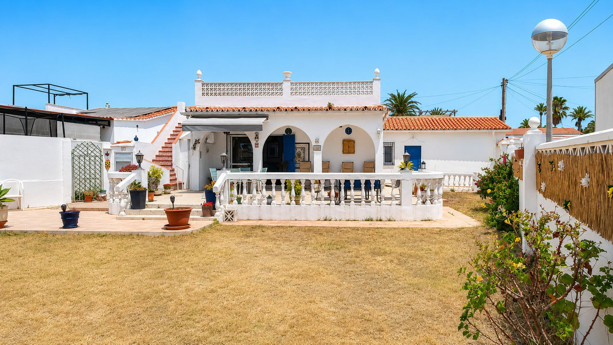 Villa for sale in Mijas