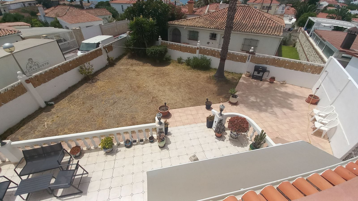 Villa for sale in Mijas