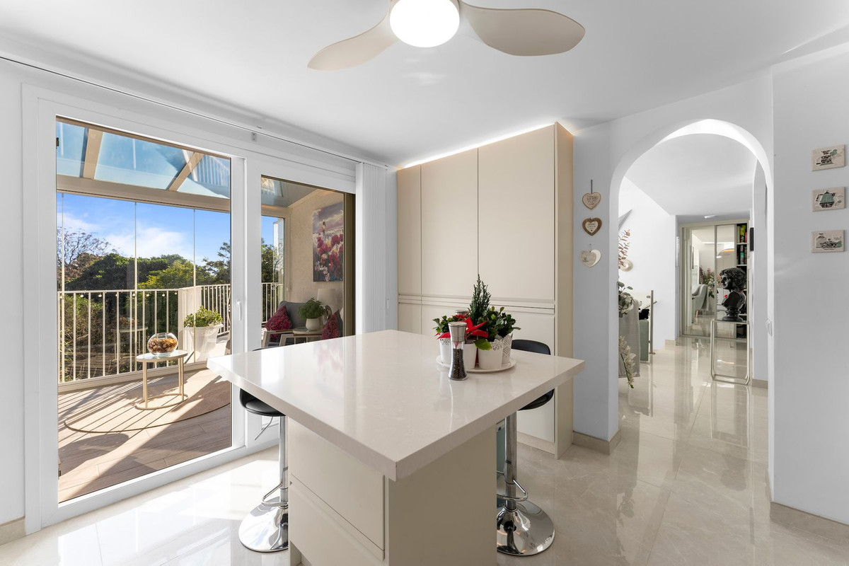 Villa for sale in Mijas