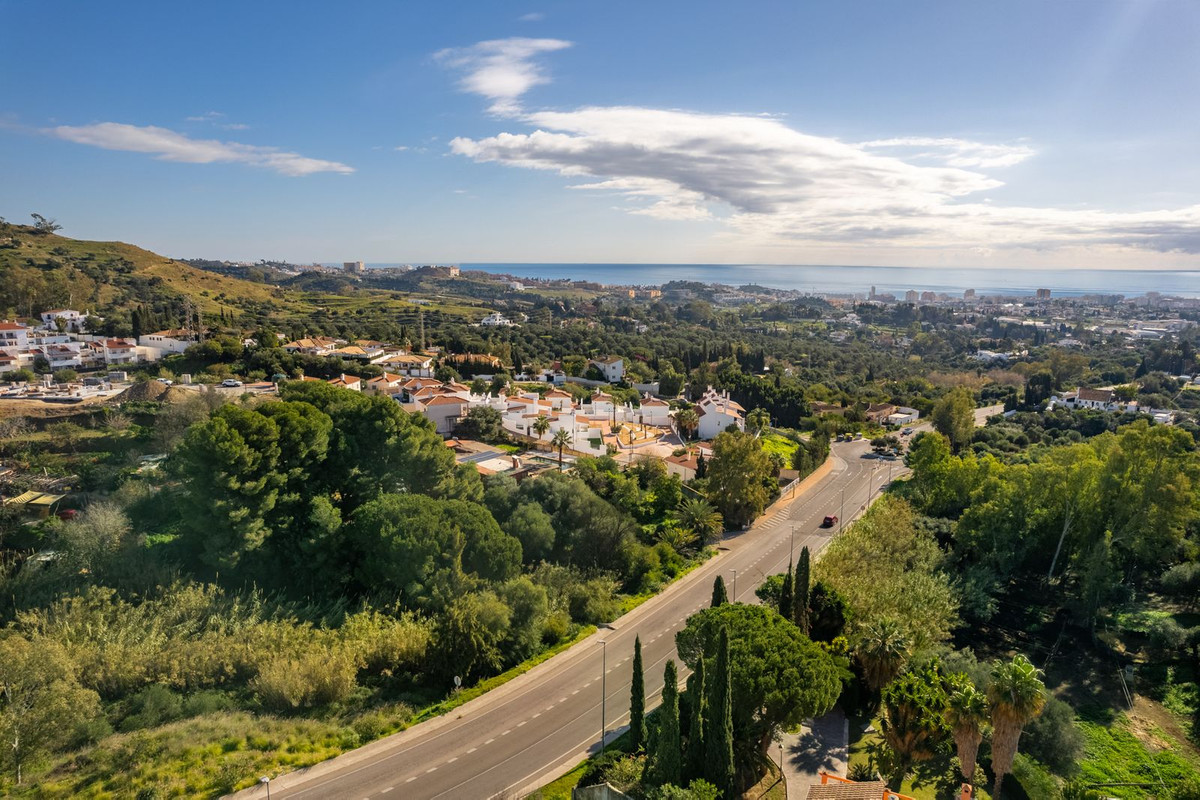 Villa for sale in Mijas