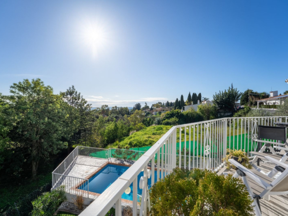 Villa for sale in Mijas