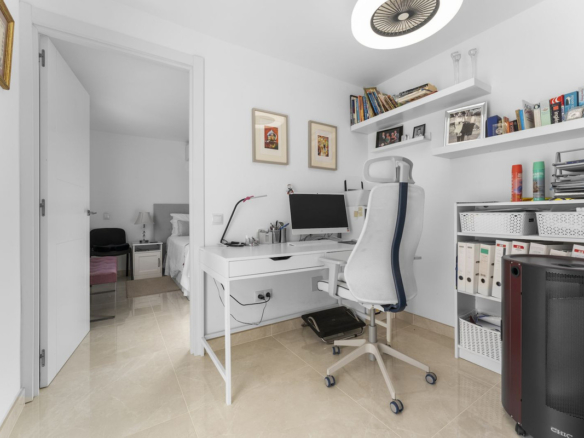 Villa for sale in Mijas