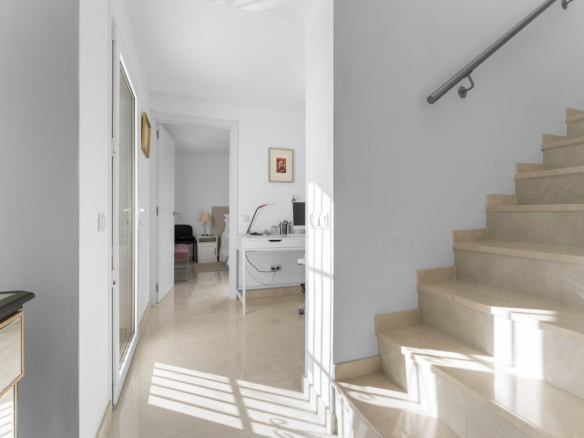 Villa for sale in Mijas