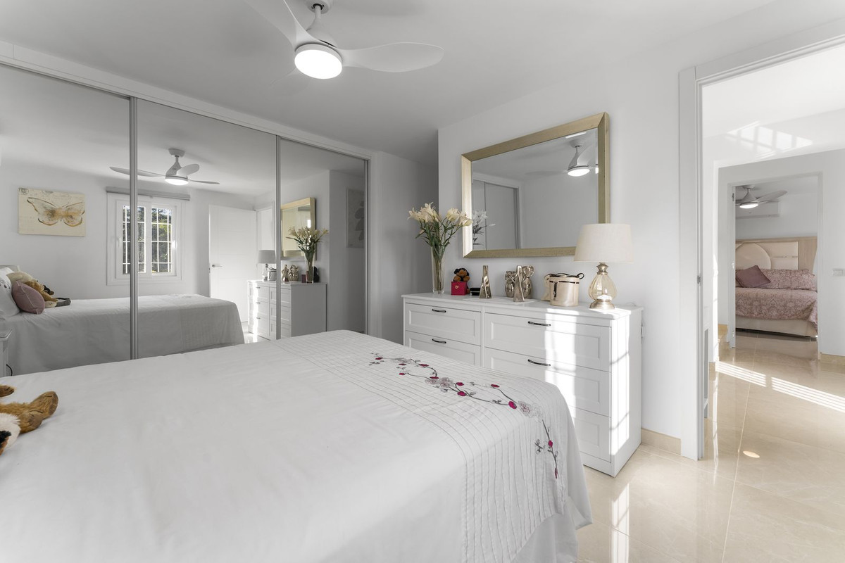 Villa for sale in Mijas