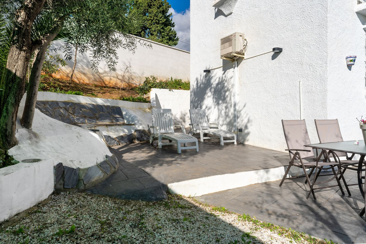 Villa for sale in Mijas