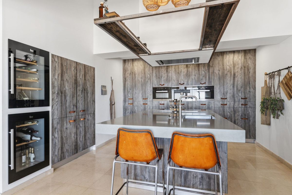 Villa for sale in Mijas
