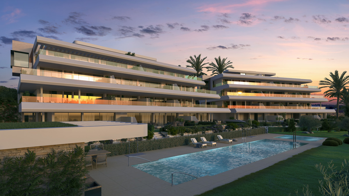 New Penthouse for sale in Estepona