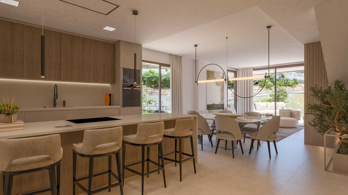 New Penthouse for sale in Marbella