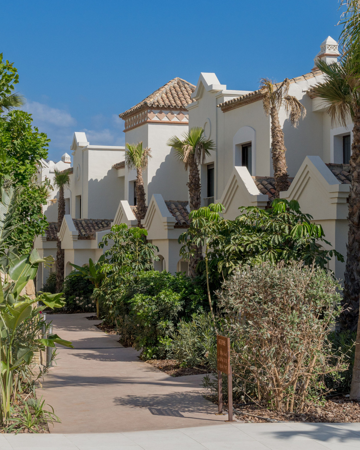 New Townhouse for sale in Estepona