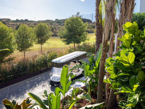New Townhouse for sale in Estepona