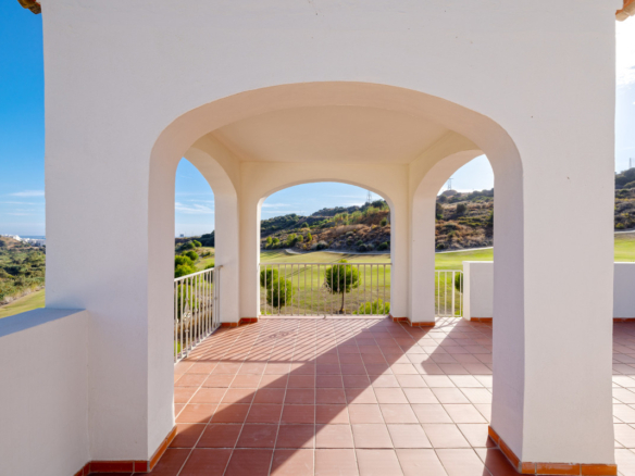 New Townhouse for sale in Estepona
