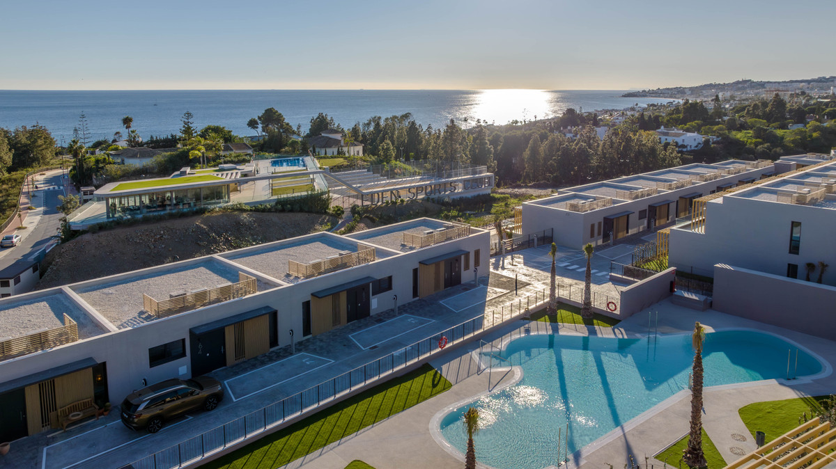 new-Townhouse-in-Mijas-Ref-R4087276U91738 New Townhouse for sale in Mijas