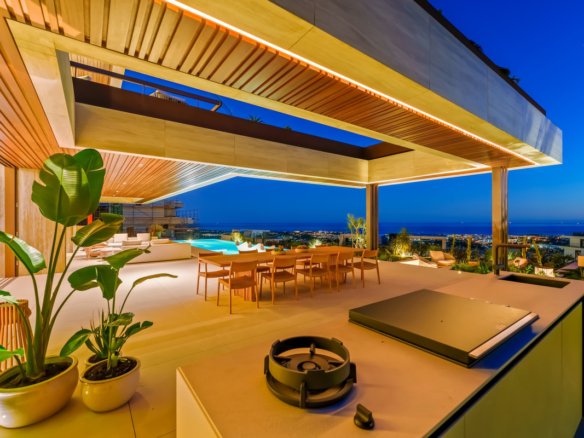 New Villa for sale in Benahavís