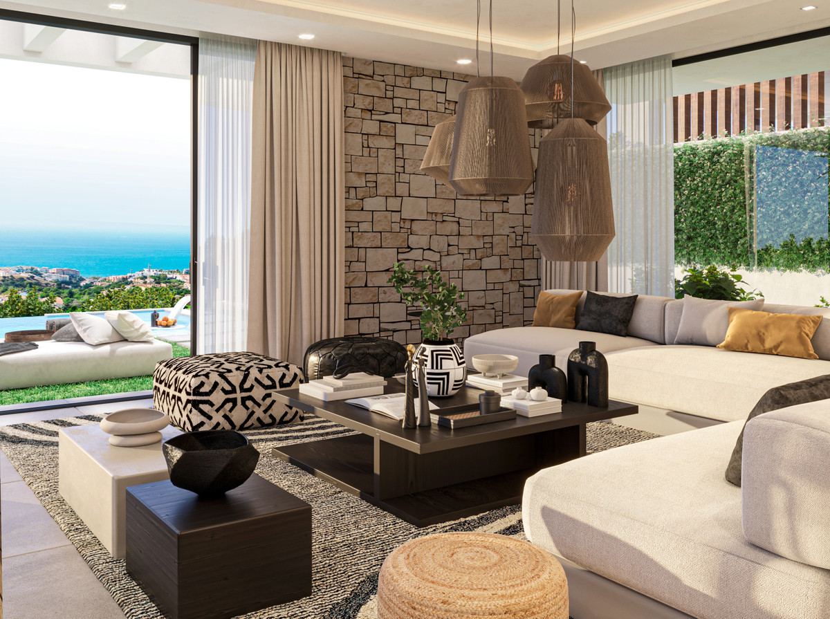 New Villa for sale in Benalmadena