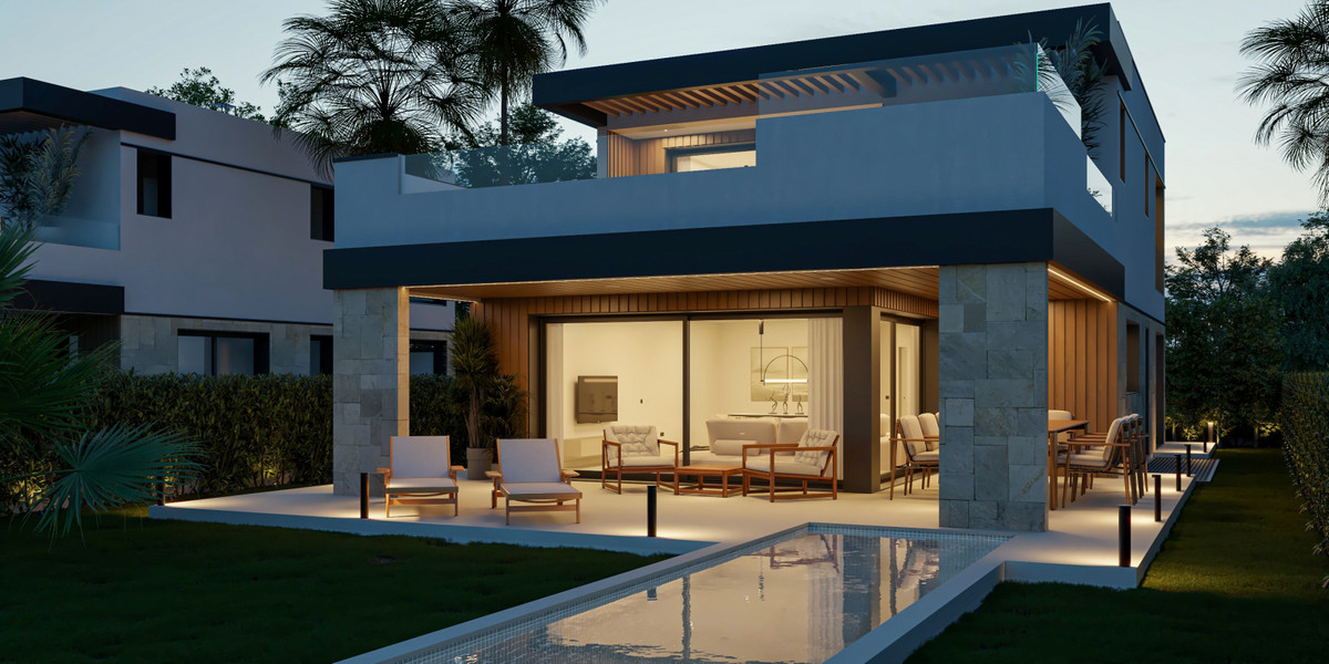 New Villa for sale in Estepona