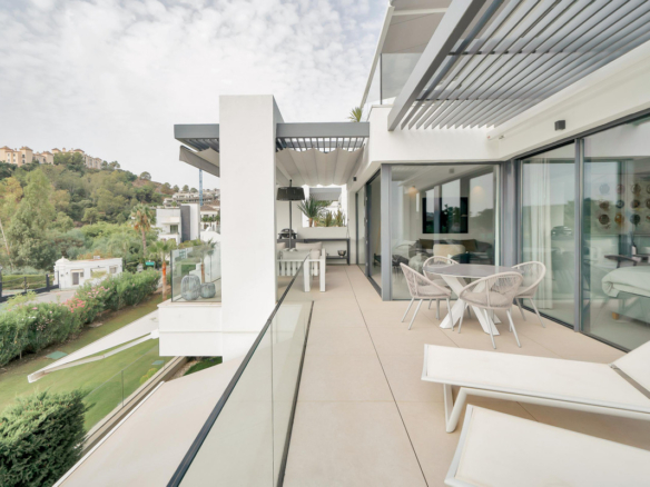 Apartment for sale in Benahavís