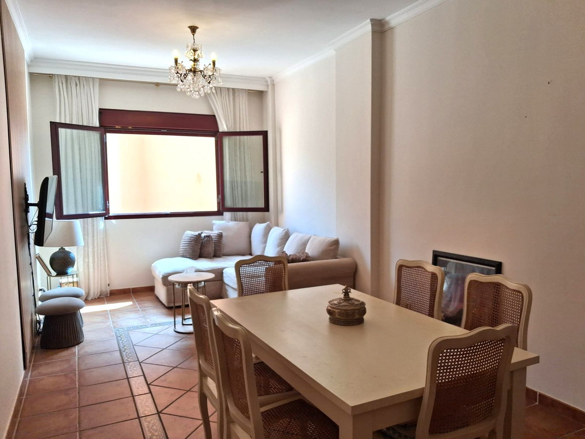 Apartment for sale in Benahavís