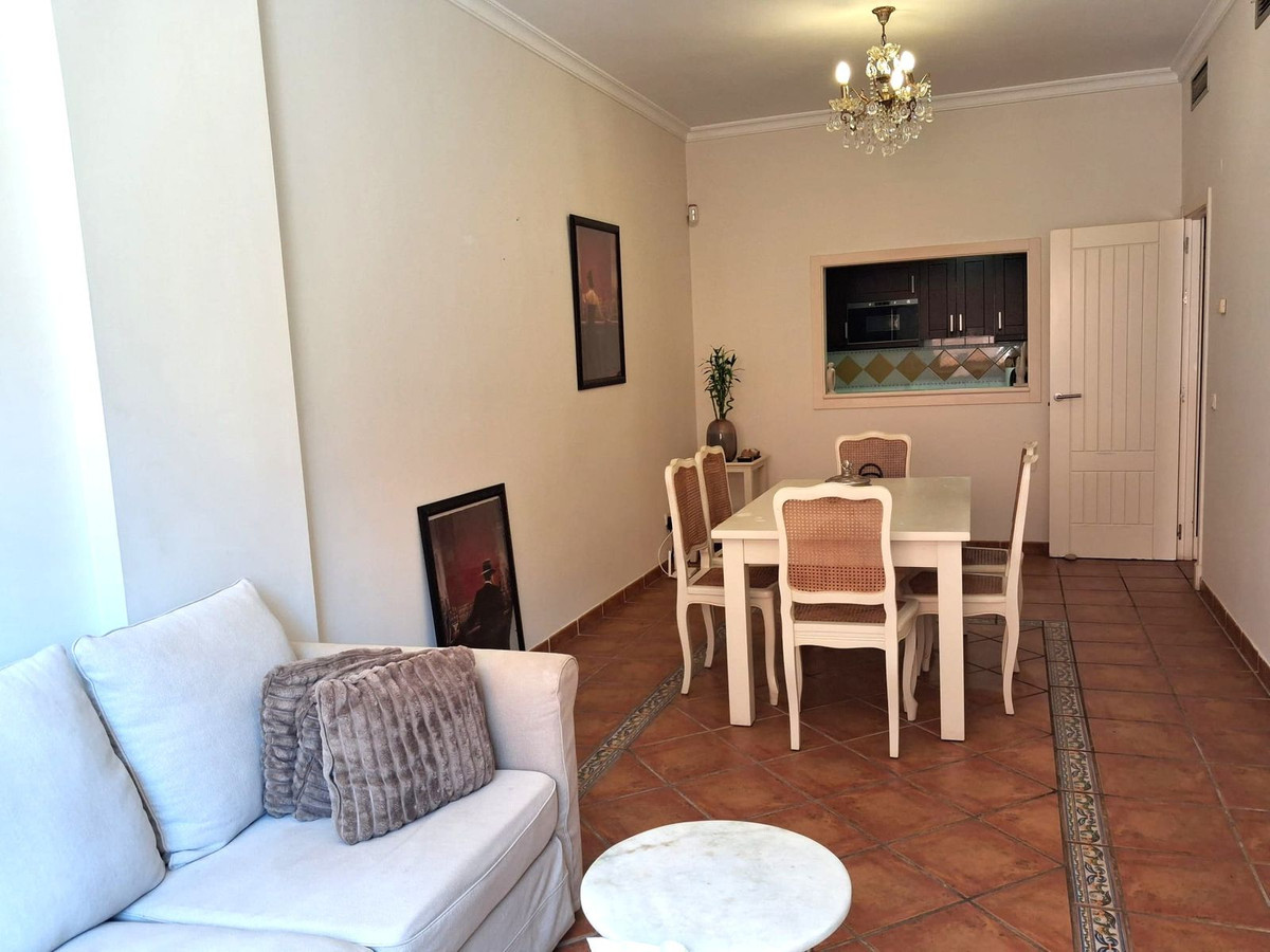 Apartment for sale in Benahavís