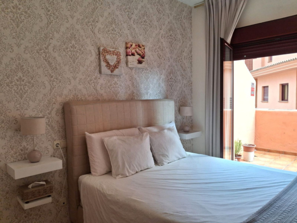Apartment for sale in Benahavís