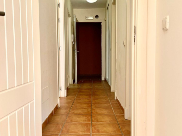 Apartment for sale in Benahavís